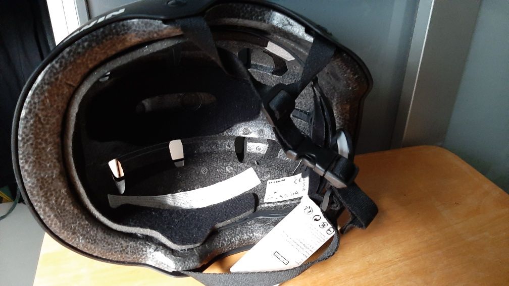 Capacete B-Twin para bicicleta