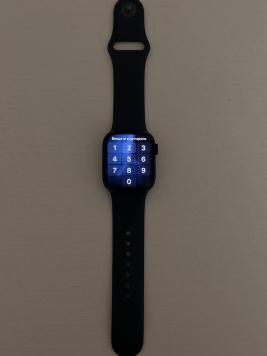 Смарт-Годинник Apple Watch Series 8 (41мм)