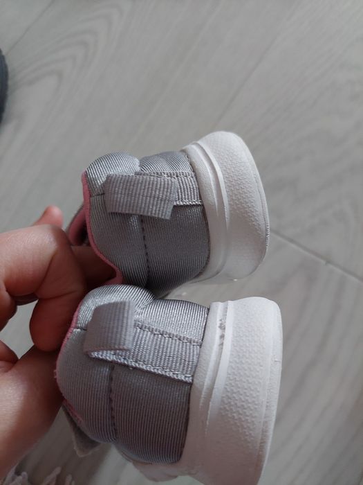 Buciki dziewczęce stan bdb 22/23