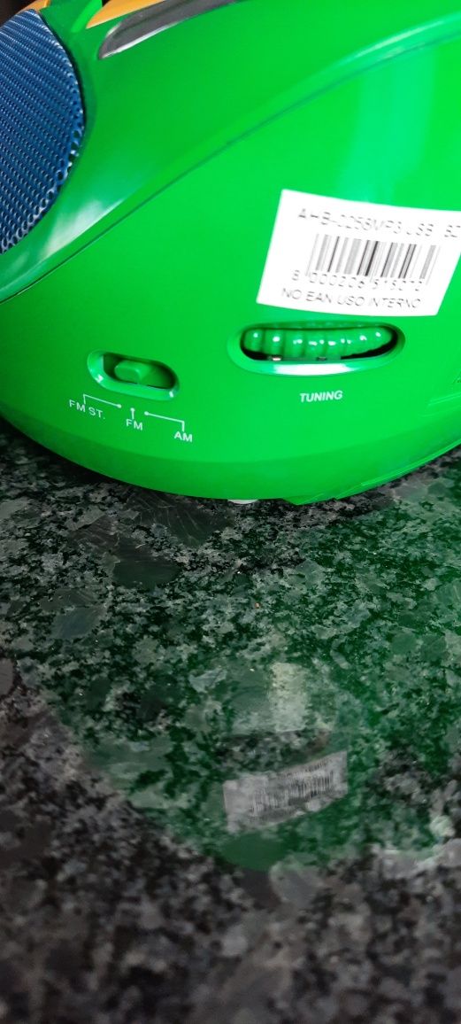 Radio bombox w grafice Brazylii