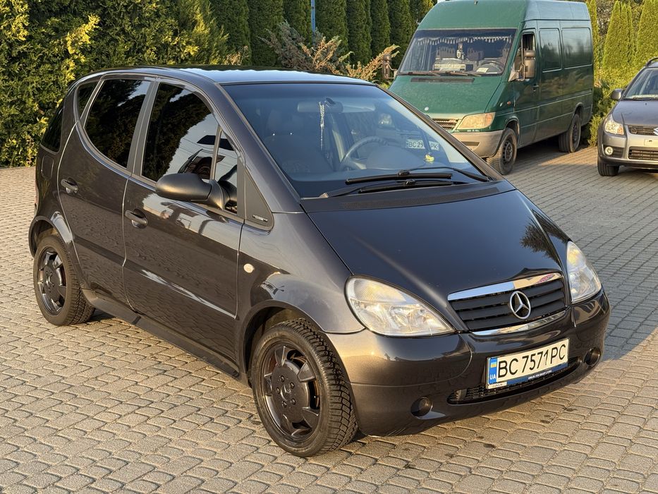 Mercedes-Benz a160