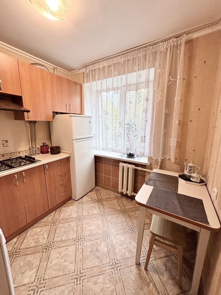 Оренда подобово 1 кім квартира в Центрі вул. Київська(р-н Глобала)