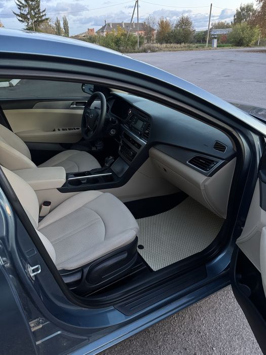 Хюндай соната Hyundai Sonata хмільник