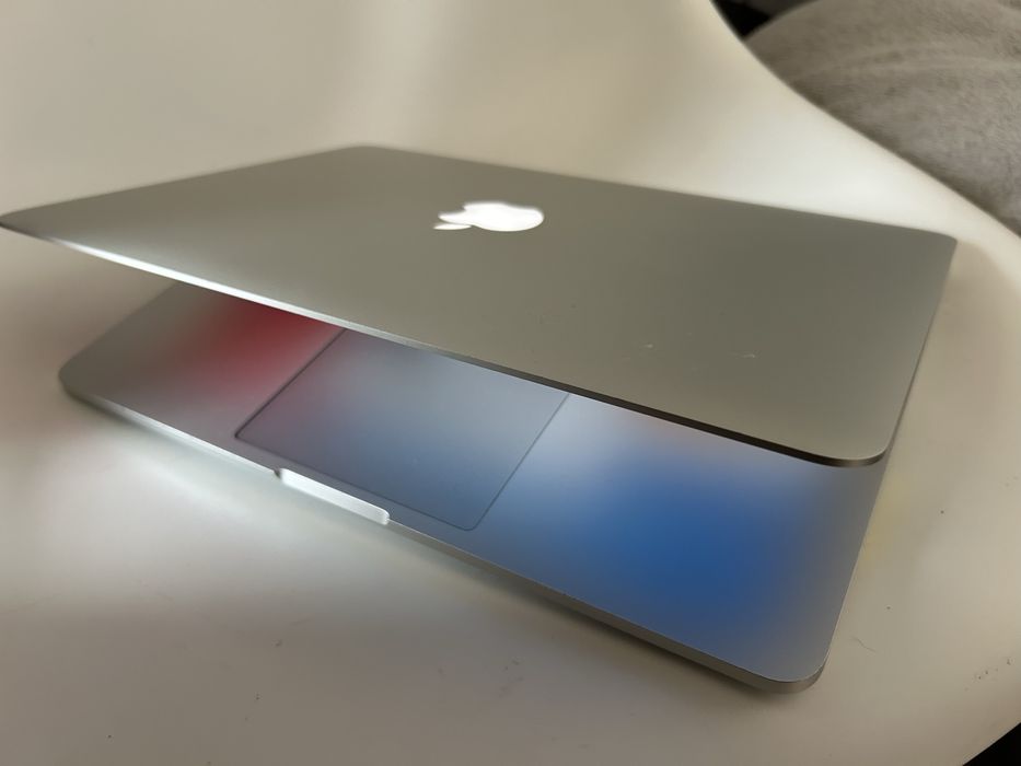 MacBook Pro 13 A1502 i5 2.7Ghz 8GB 256GB SSD