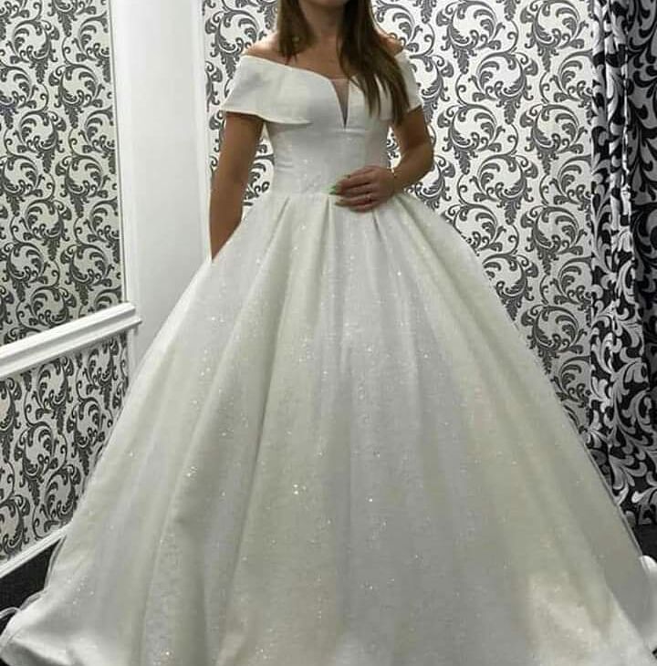 Весільні сукні нові з салону 3500
