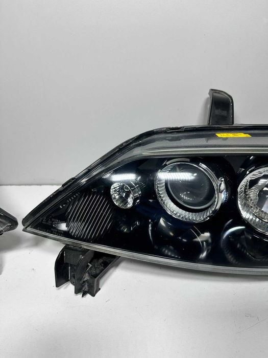 Mazda 2 lift lampy kompletne lewa + prawa cana za 2 st
