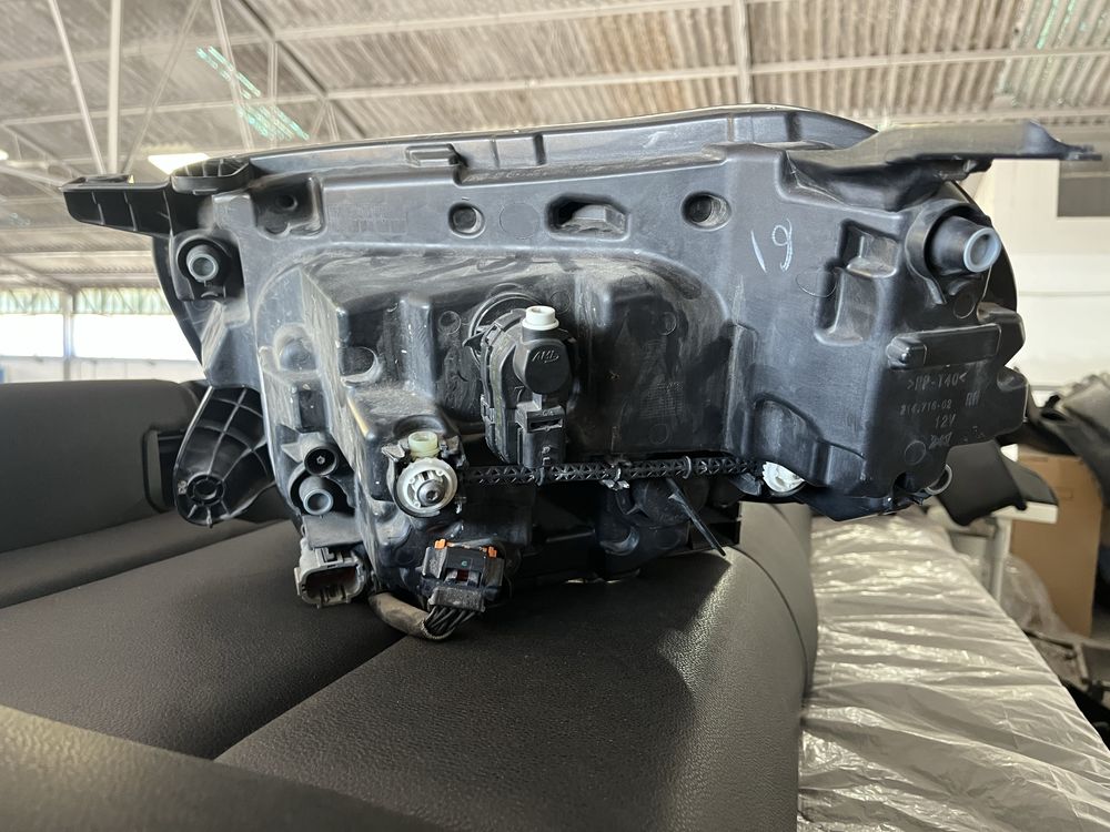 Otica Mercedes Full Led X350D direito de volante a esquerda