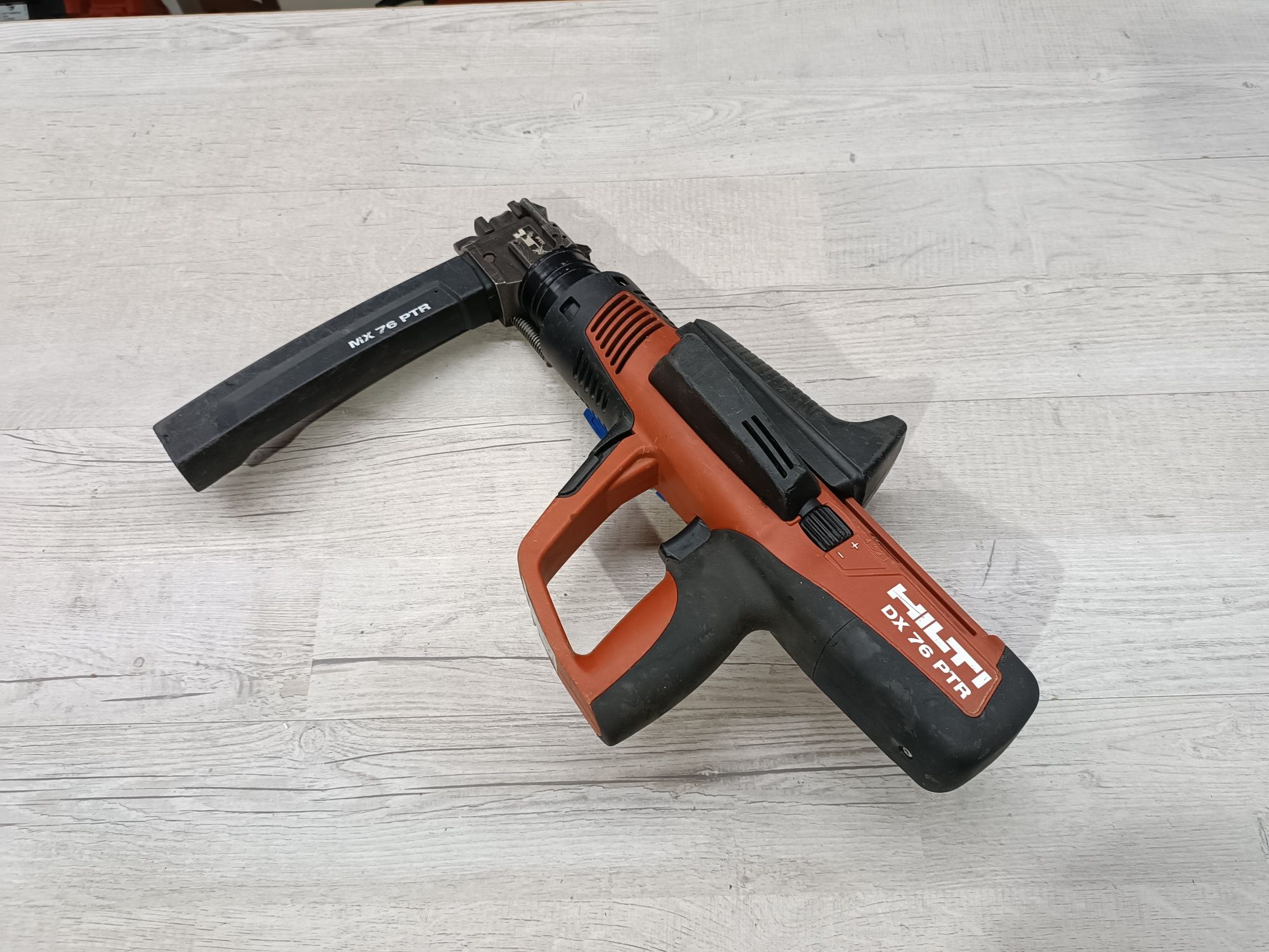 Hilti DX 76PTR потоковий монтажний пістолет Хілті