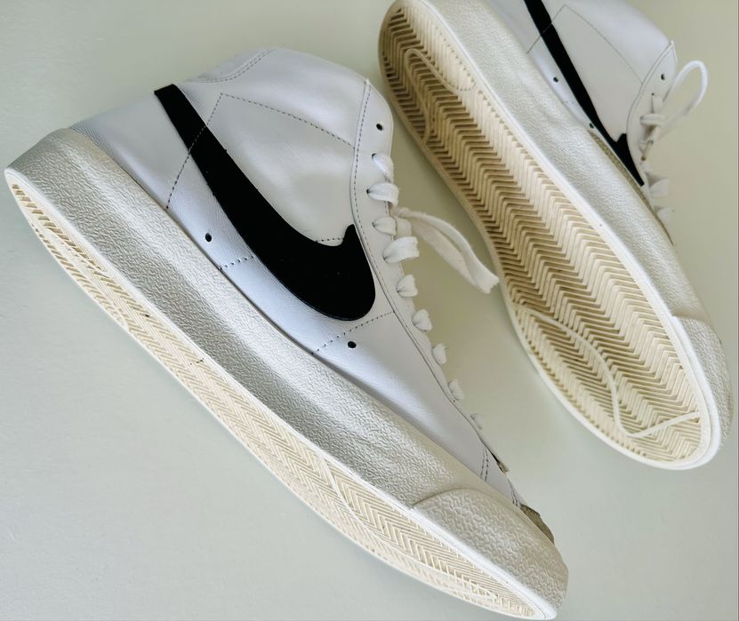 Sapatilhas brancas NIKE Blazer tamanho 44,5