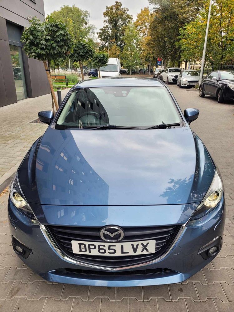 Sprzedam mazda 3 sedan 2015 rok super stan anglik po serwisie oc