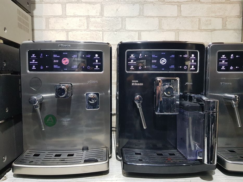 Капучино! Кавомашина/кофемашина Saeco Xelsis б/у з Німеччини