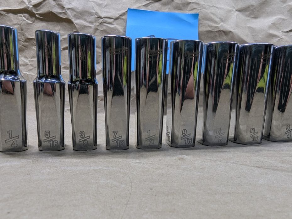 Набір подовжених дюймових головок Milwaukee 3/8" 12 штук