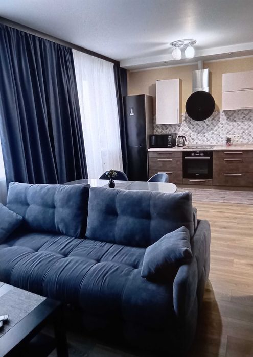 Посуточно Почасово ТЦ Украина Краща локація даємо чекі