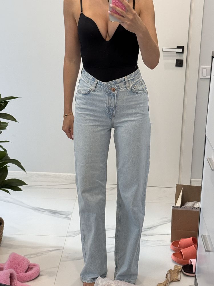 Джинси з розрізами pull and bear