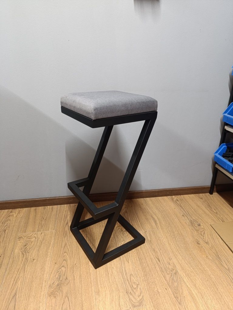 Hoker loft stołek taboret