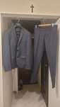 Garnitur męski, ciemno szary, Reserved, slim fit, rozm. 48.