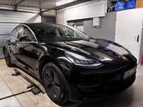 Tesla model 3 pełny Autopilot
