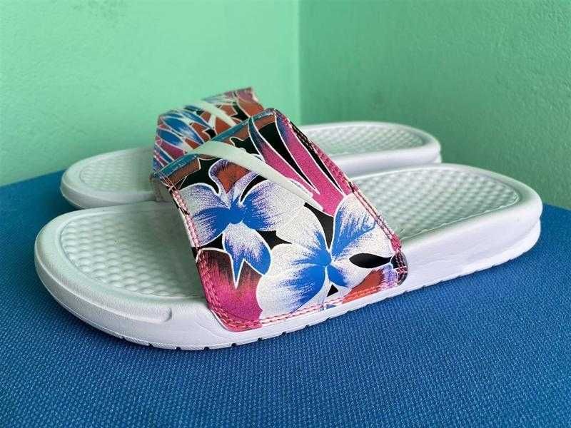 Шльопанці Nike Benassi Jdi Print