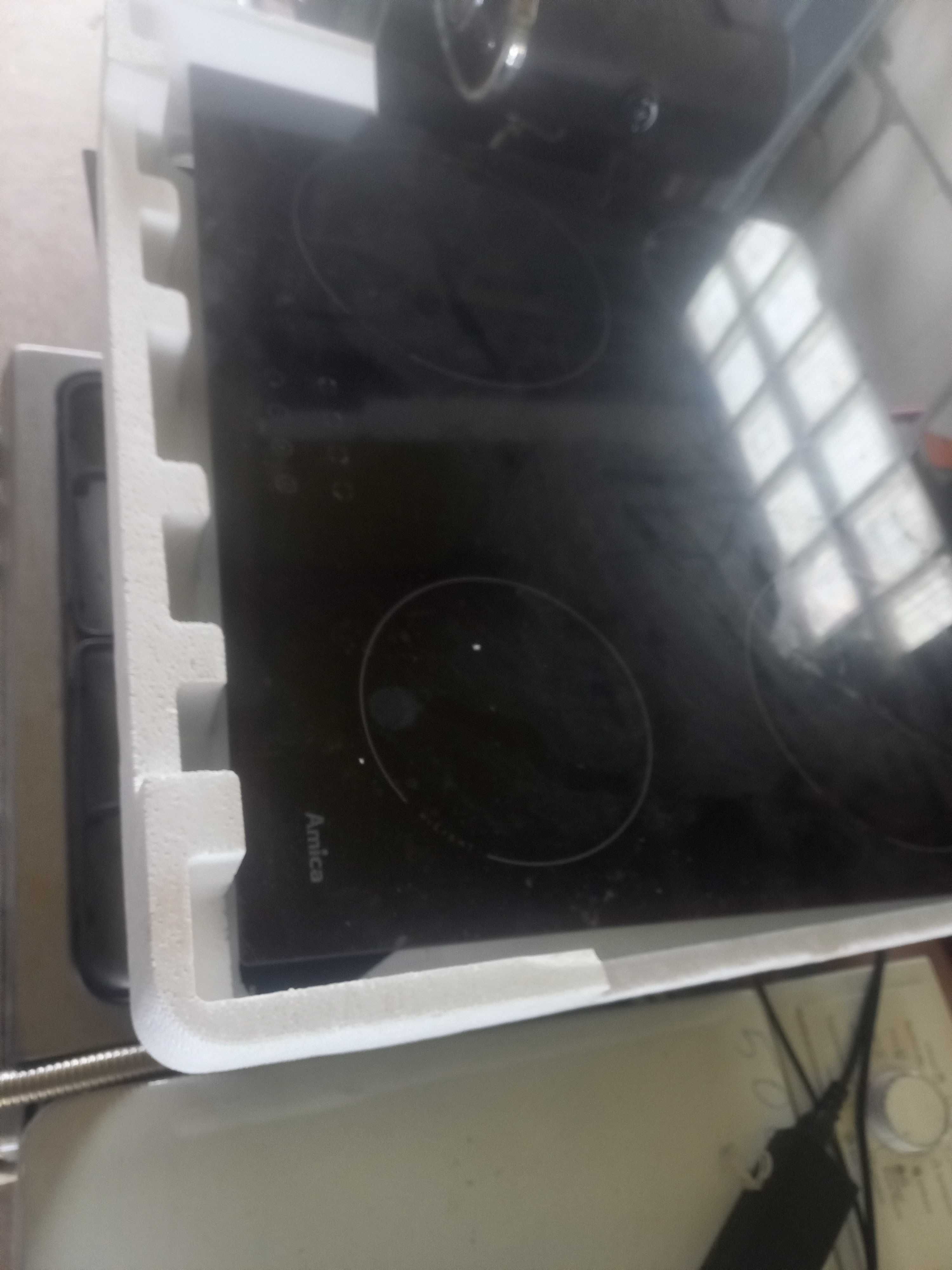 Plyta ceramiczma pod zabudowe