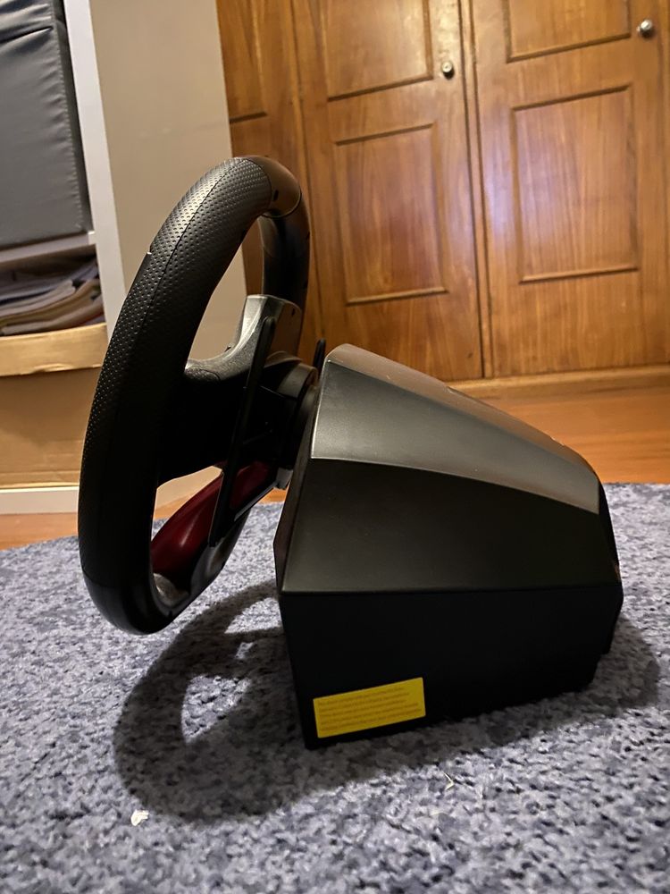 Volante HORI Racing Wheel Apex (PS4)