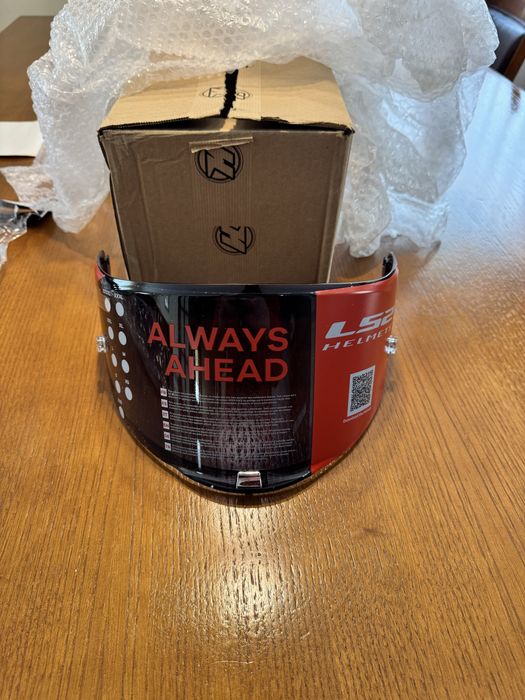 Viseira escurecida Capacete LS2