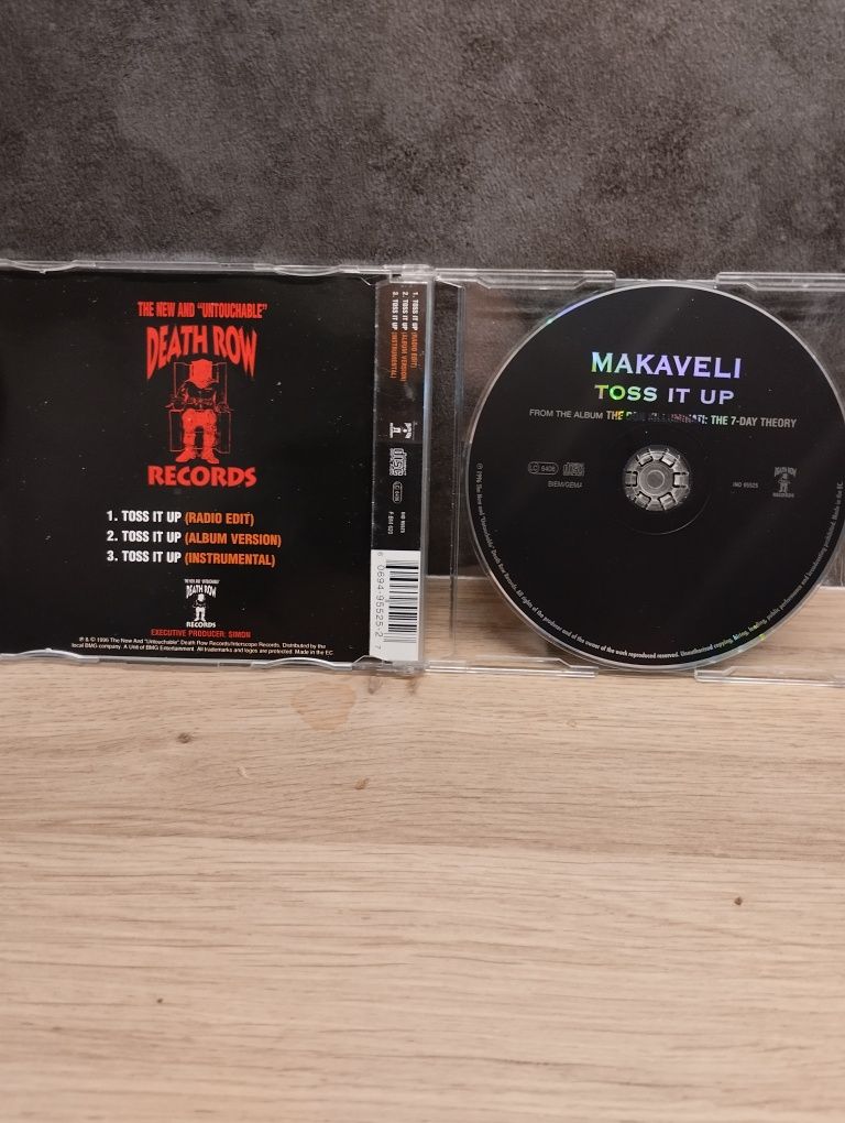 Makaveli, 2pac, Tupac shakur, toss IT up, 1996 rok
