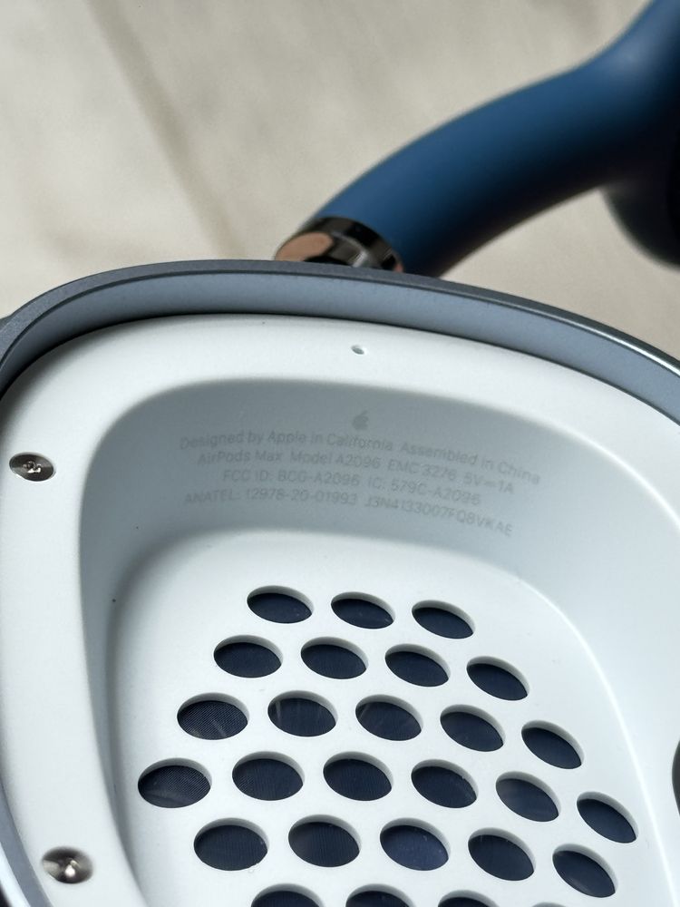 Оригінальні Airpods Max Sky Blue with Smart Case