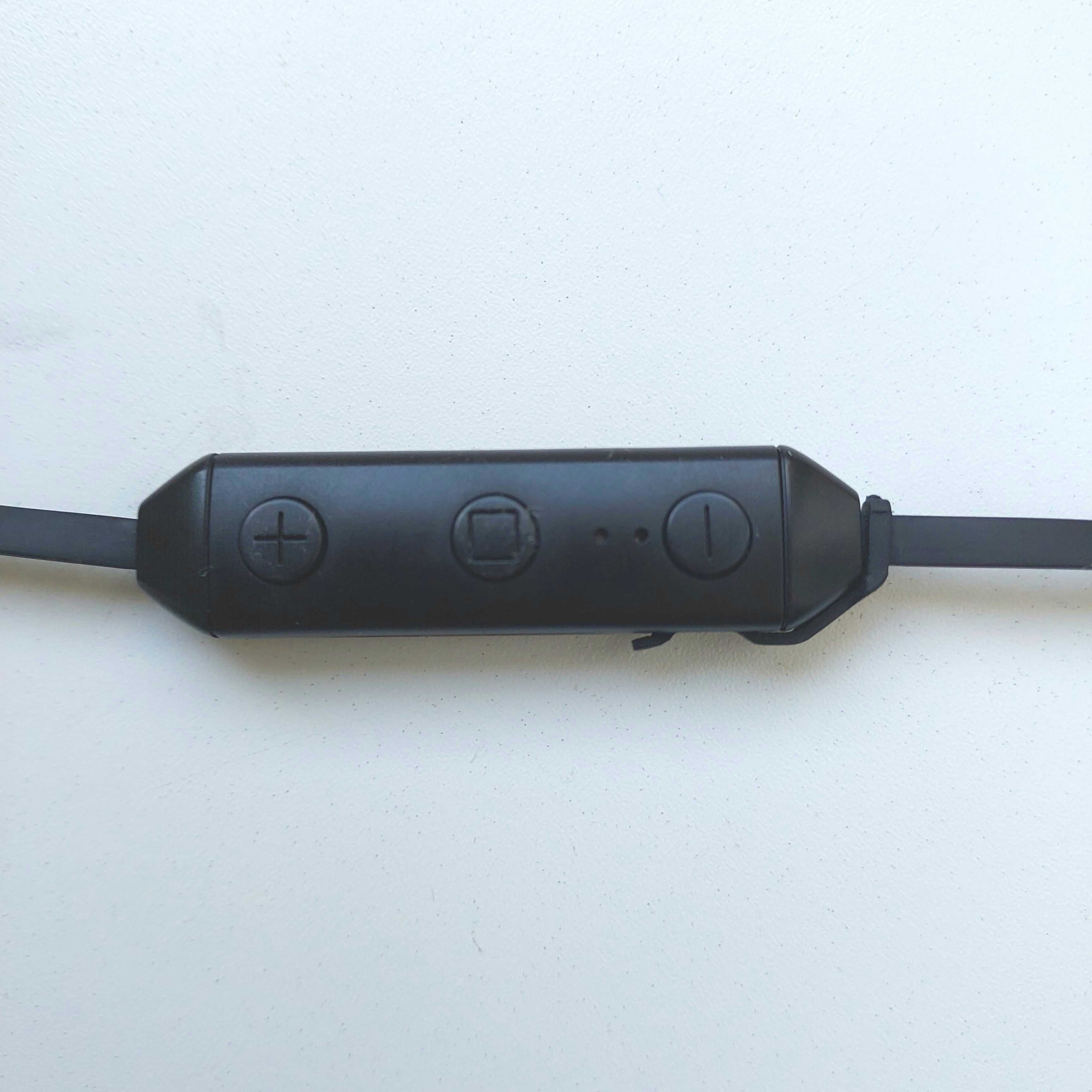 Słuchawki bezprzewodowe bluetooth douszne KS Ribbons nowe gumki