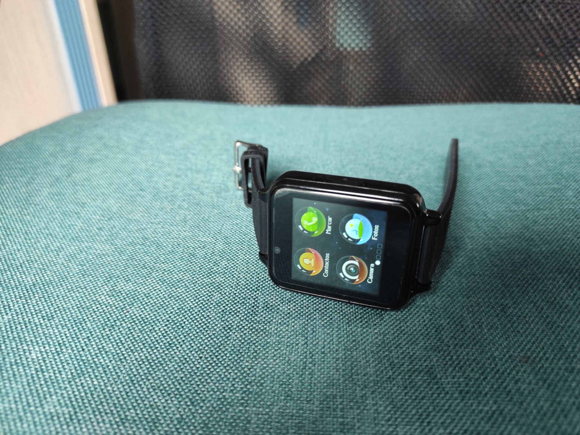 Smartwatch, zegarek dla dziecka Igreeman
X18 SIM 2g microsd