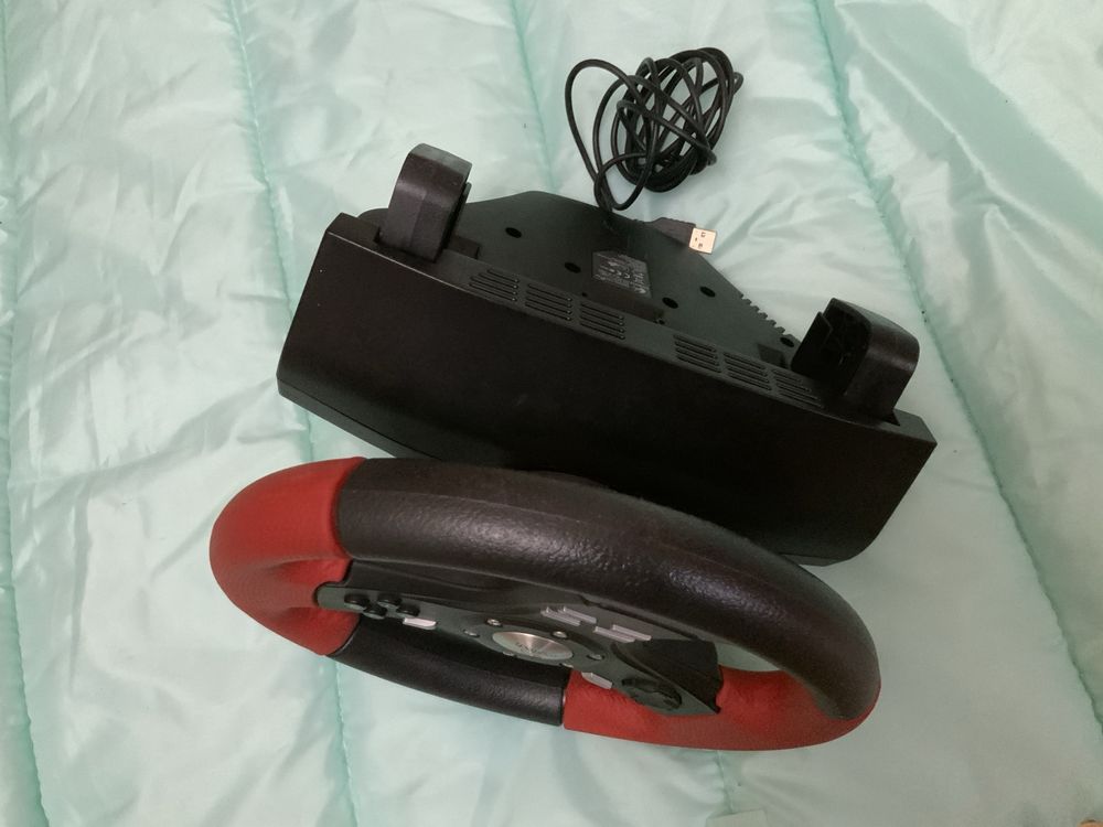 Руль Logitech для игры в гонки wheel логитеч лоджитек