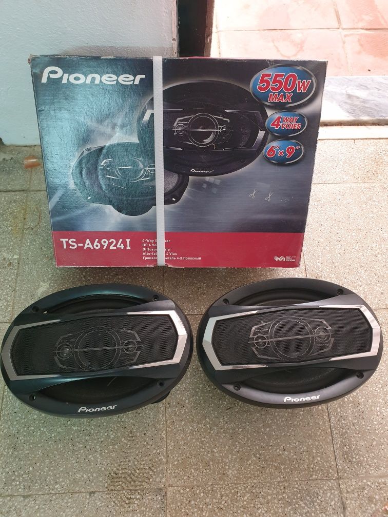 colunas pioneer 550w de 4 vias