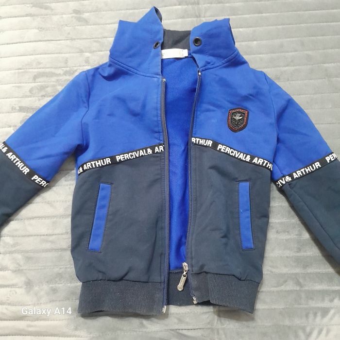 Кофти на хлопчика в чудовому стані