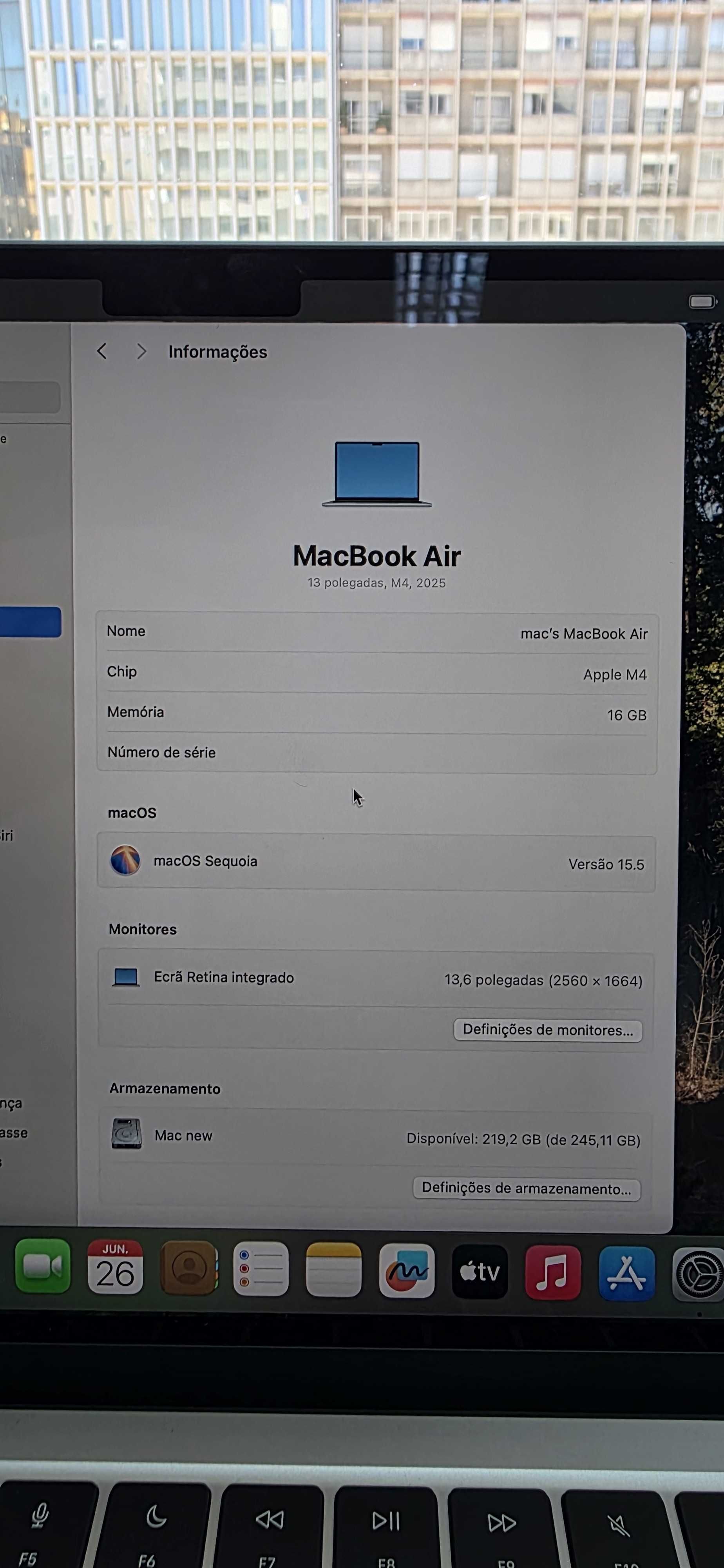 MacBook Air "13" M4 - 16 GB RAM |256GB SSD Azukl e Cinza