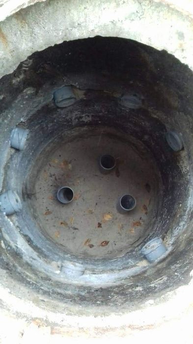 Ручная чистка сливных ям. Септик.Илосос. Выкачка. Ассенизатор. Яма.