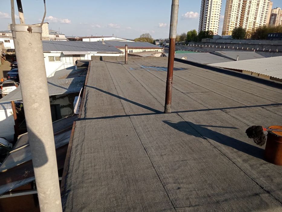 Гідроізоляція даху / Ремонт рубероїду — гаражі, балкони, склади