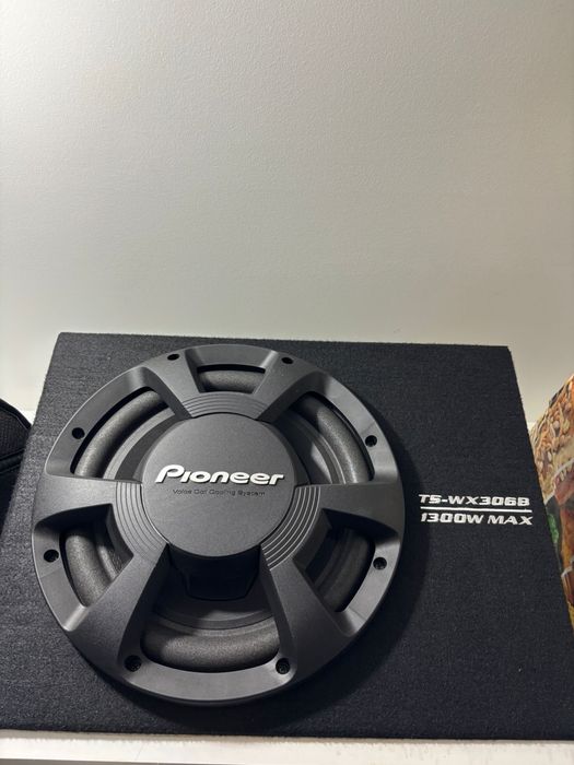 Subwoofer como novo