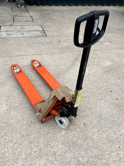 Porta Paletes novo Toyota BT Lifter LHM230 de 2300Kg