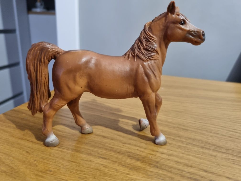 Klacz kasztanowata schleich konik