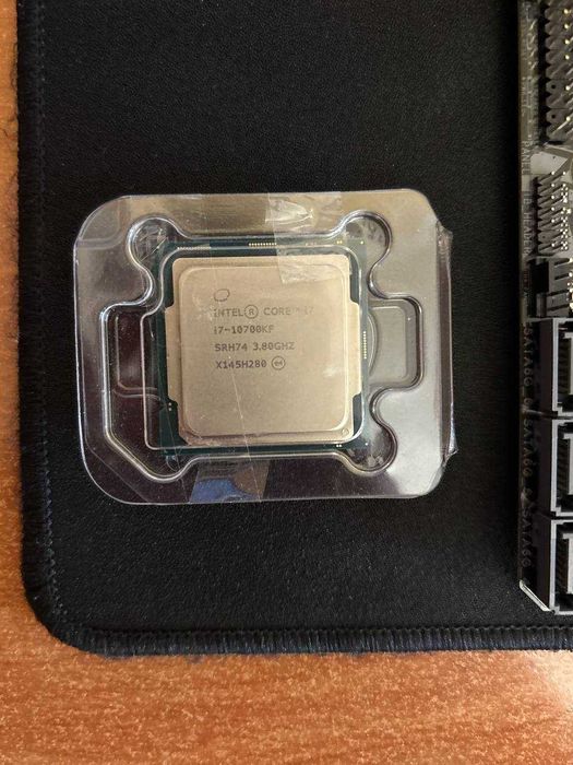 ПРОДАЮ КОМПЛЕКТ Asus TUFGaming B560MPlus Wi-Fi + Intel Core i7 10700KF