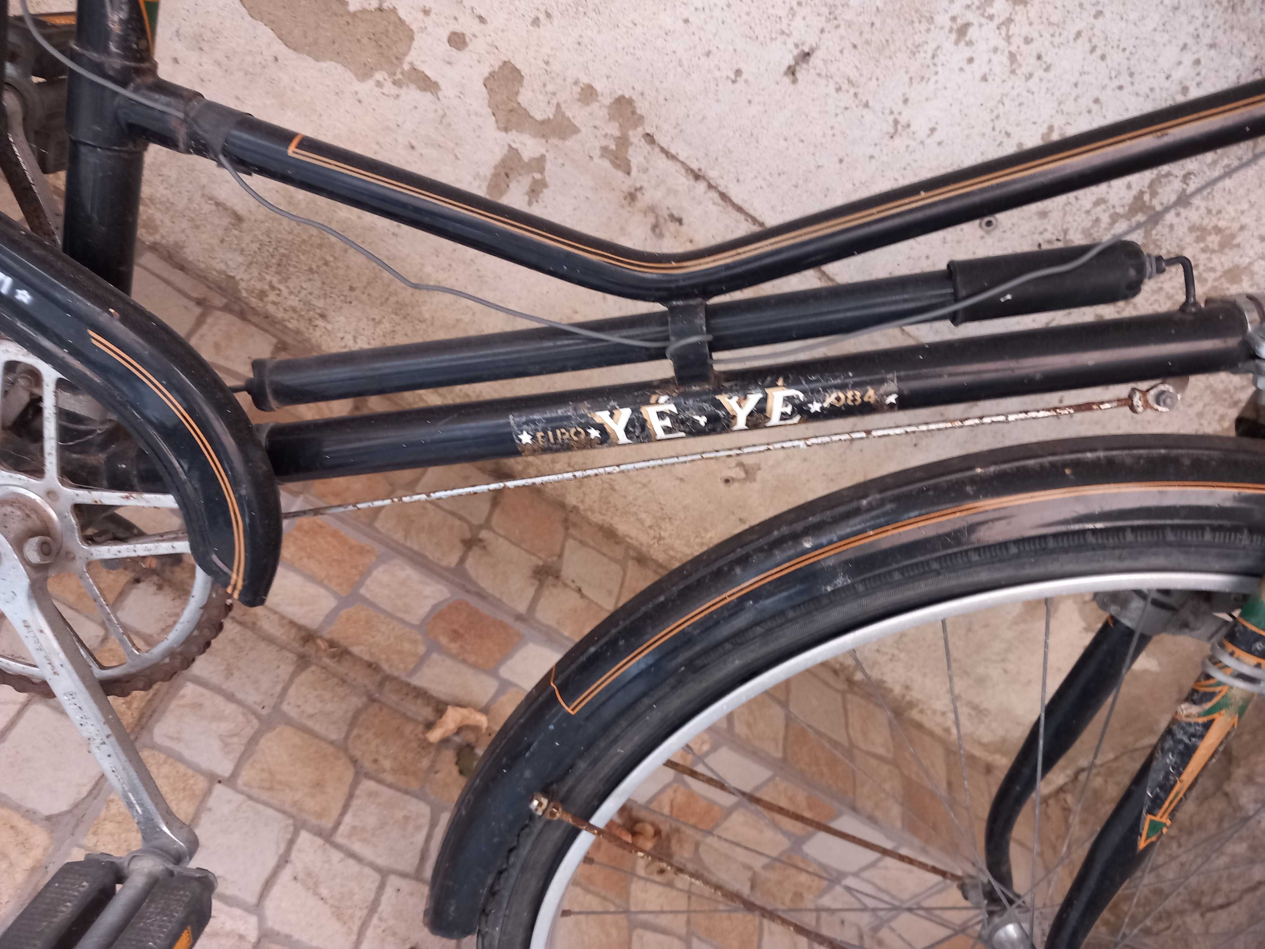 Tenho estas 3 bicicletas que não dou uso.
