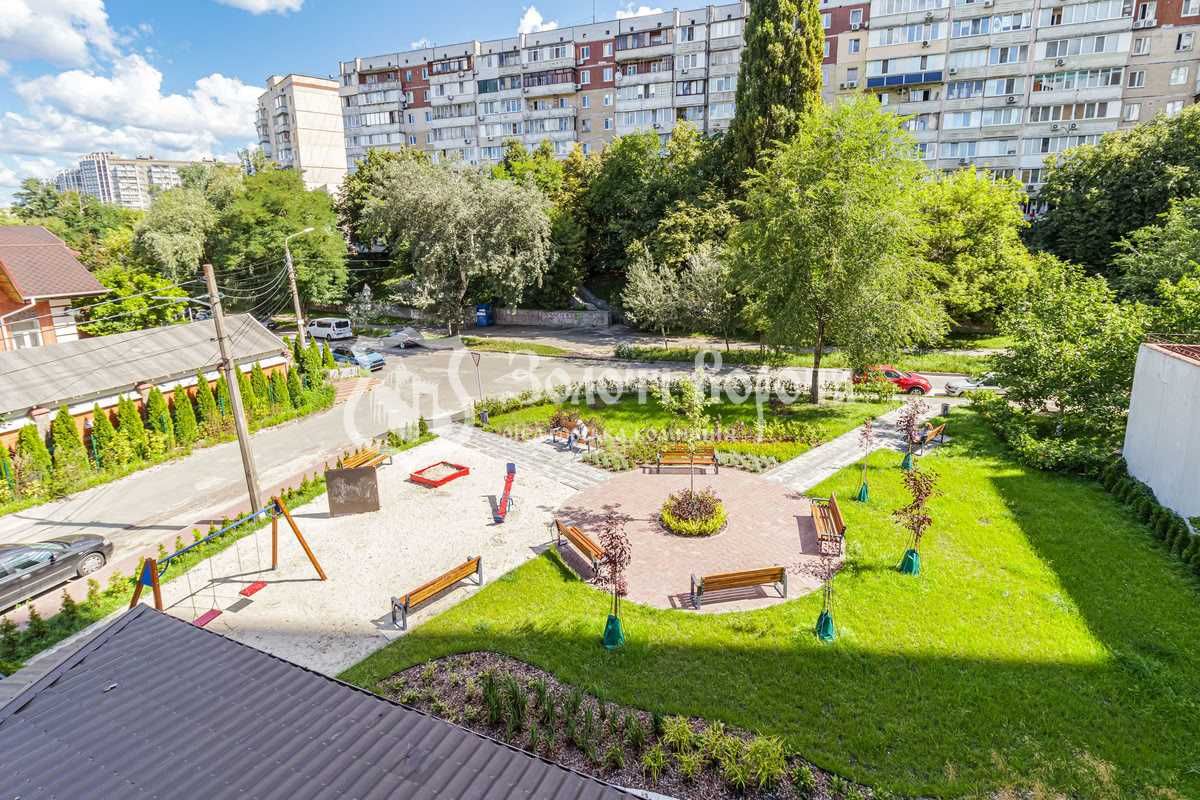 Комерція, 3пов. Євроремонт. Караваєва, 1/28, Солом'янський р-н