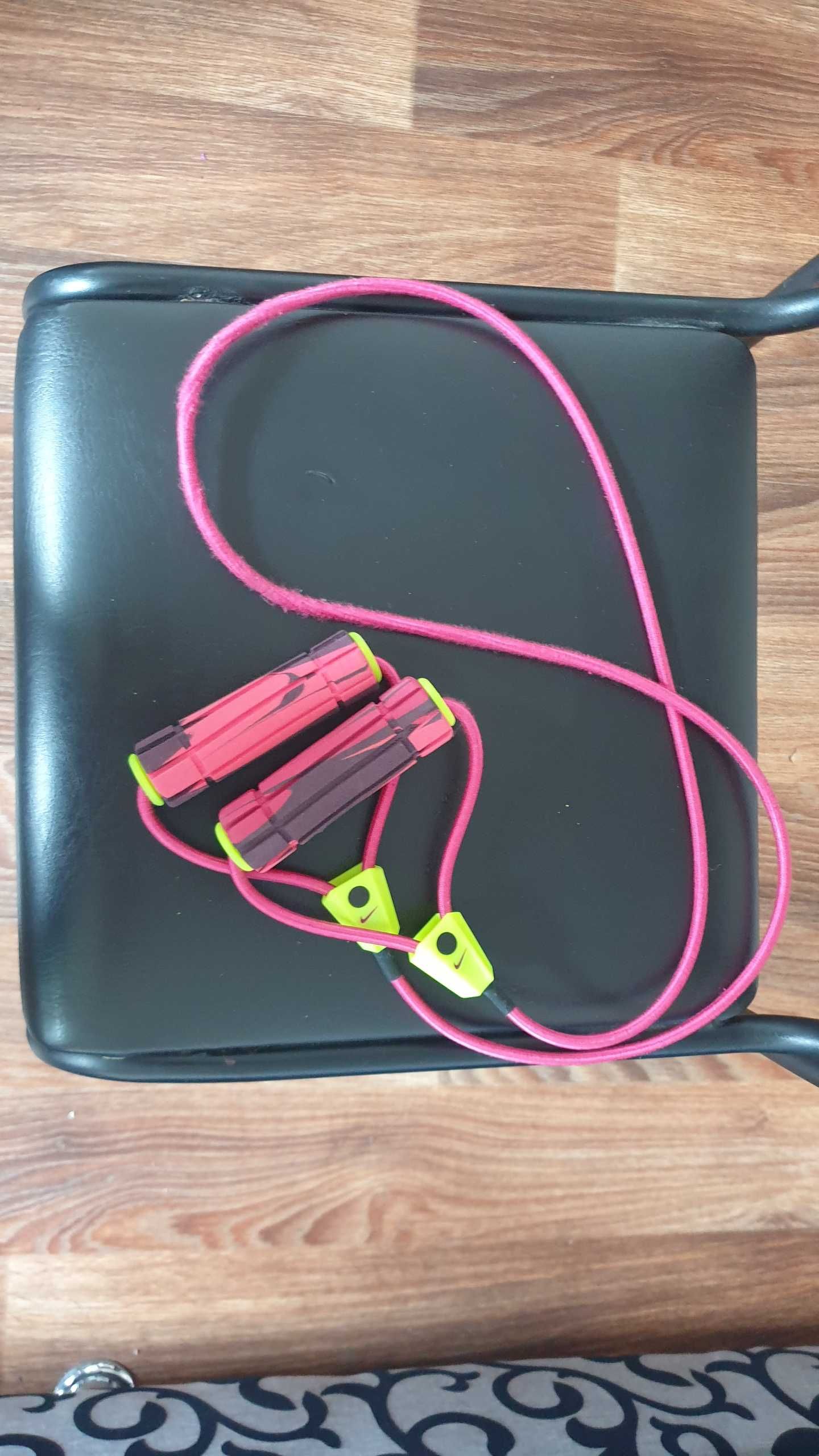 Экспандер nike heavy resistance band