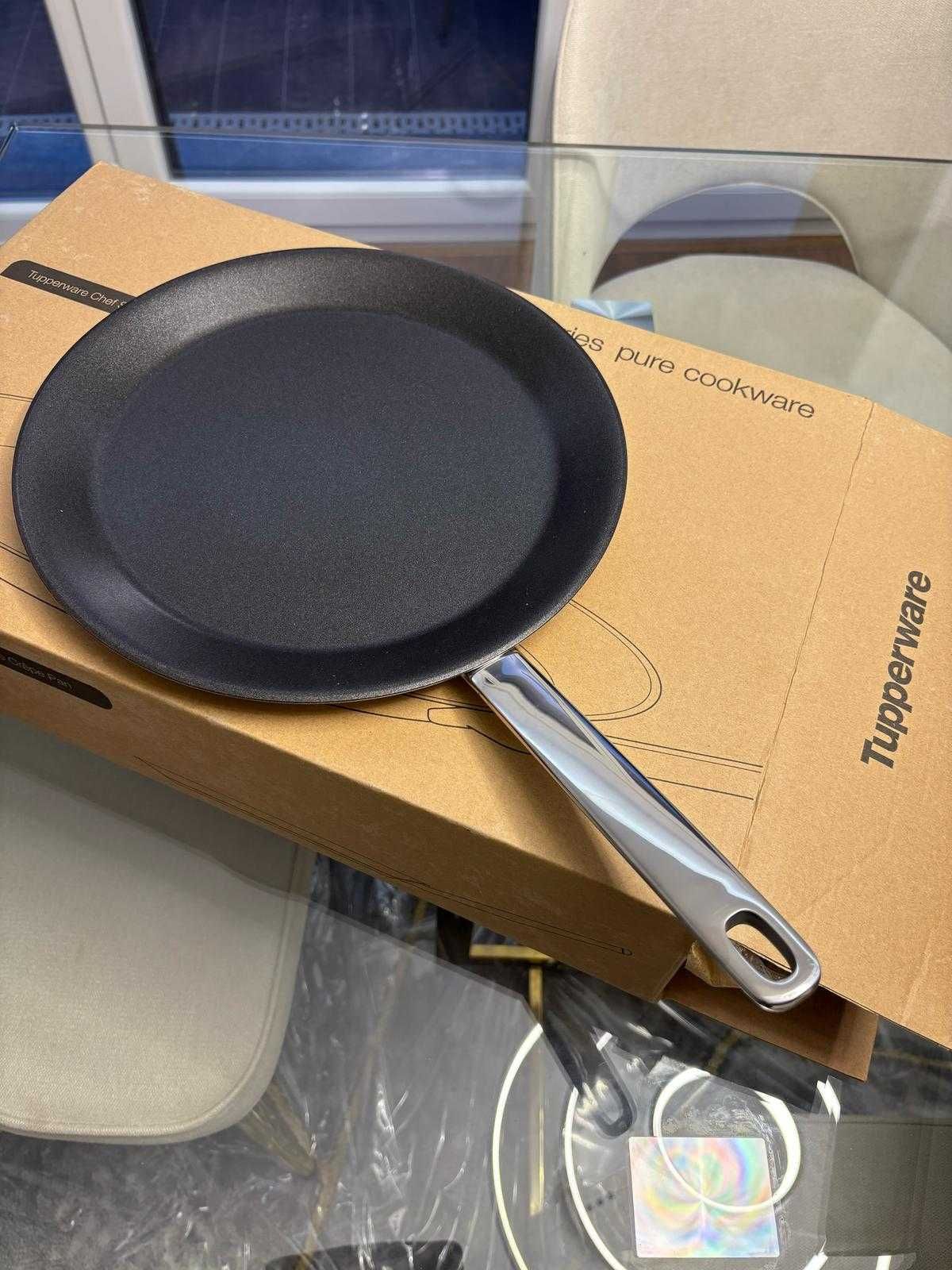 Crepeira marca TUPPERWARE! NOVA