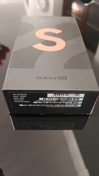 Samsung Galaxy S22 Idealny 8+128 Pink Gold Komplet