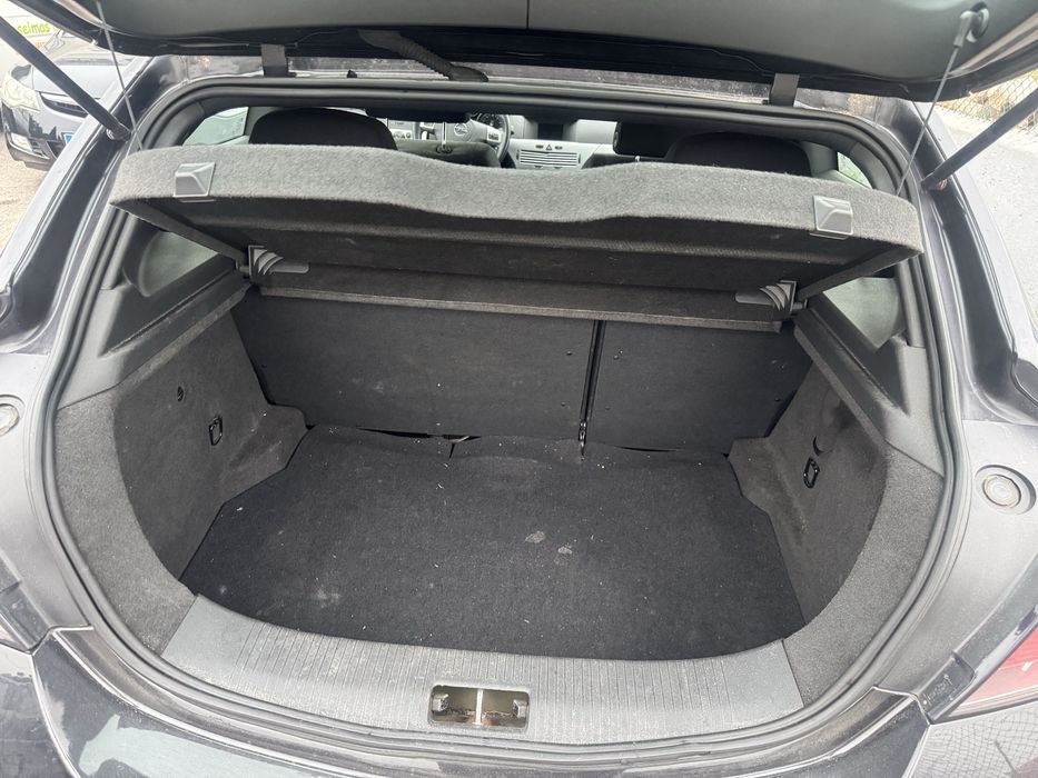 Opel Astra GTC 1.3CDTI 90 CV 5 L