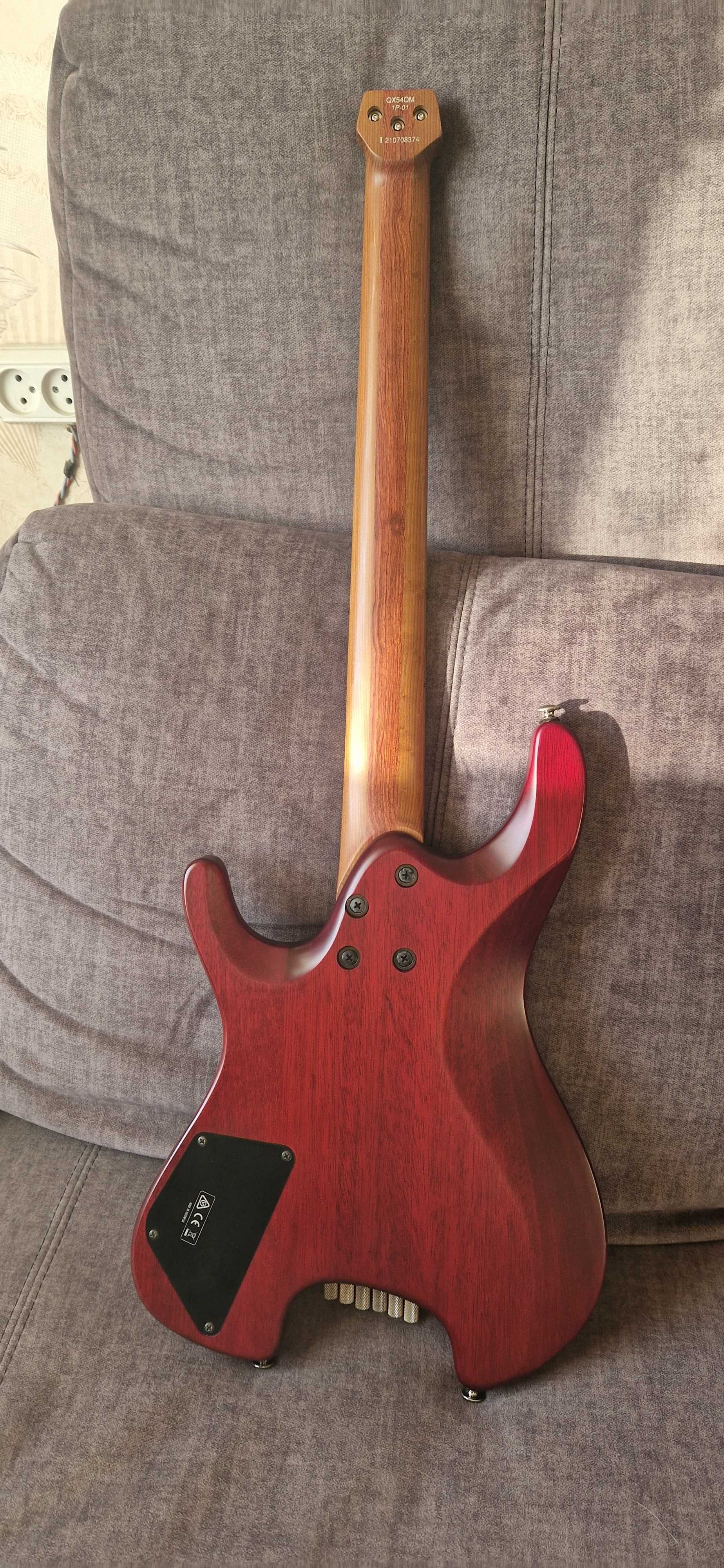 Електрогітара Ibanez QX54QM Headless