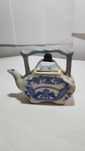 Chaleira de chá vintage miniatura Taiwan porcelana azul branco