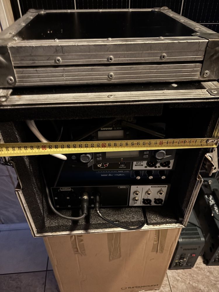 Case rack na soundcraft ui12 mikrofony zrobiony na zamowienie