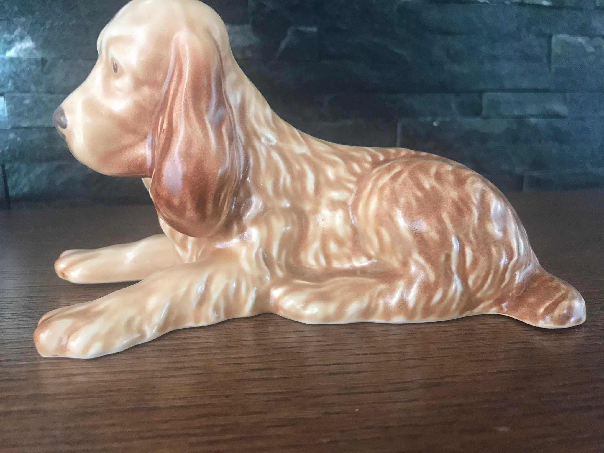 Porcelanowy pies figurka Sylvac