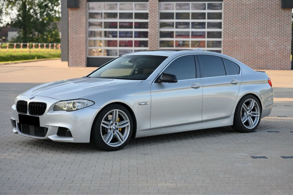 Bmw f10 3.0 2010 kamera cofania,podgrzewane fotele,bluetooth 334 konie